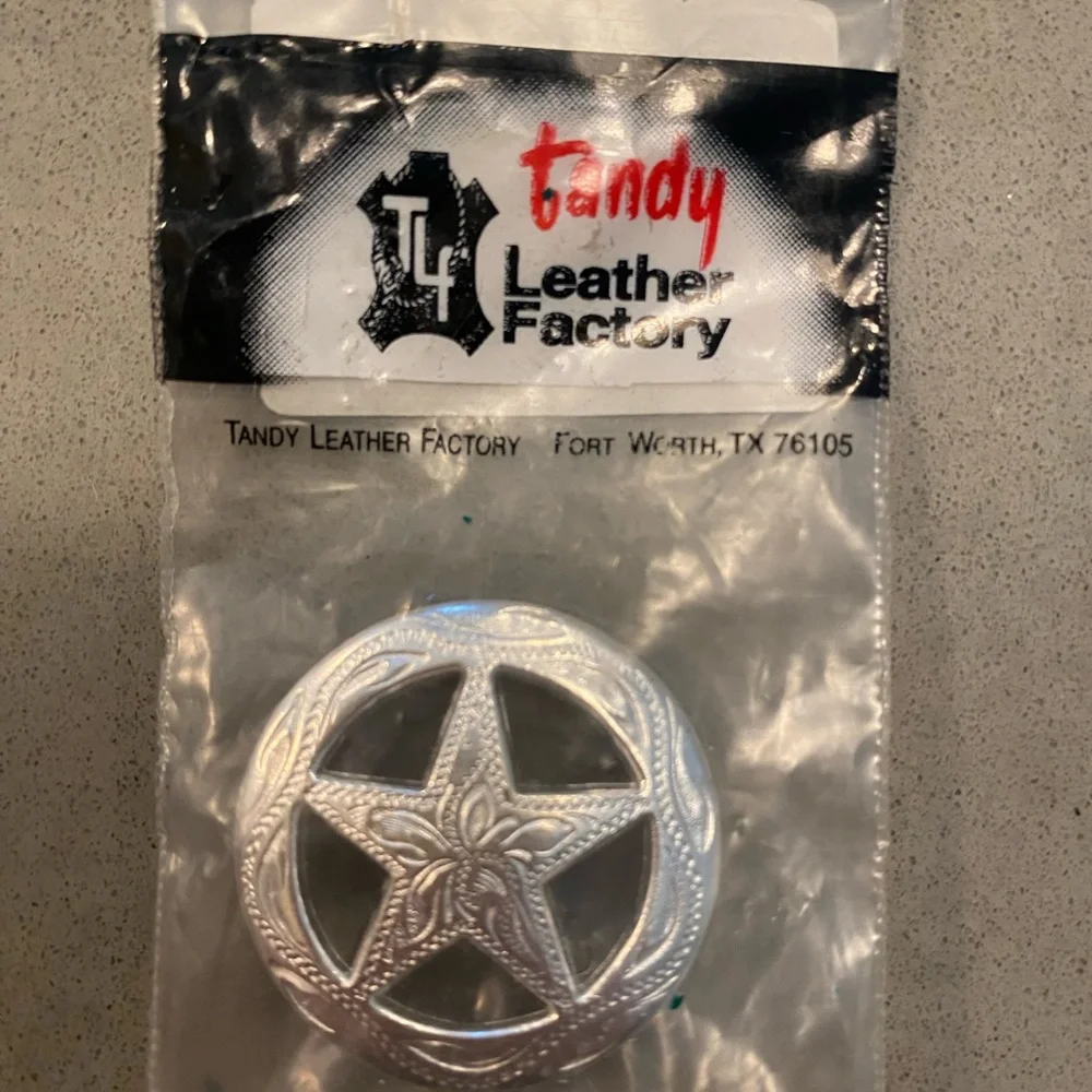 Tandy Leather Factory Ranger Star Conchos & Snaps Engraved Ranger bundle - Picture 2 of 7